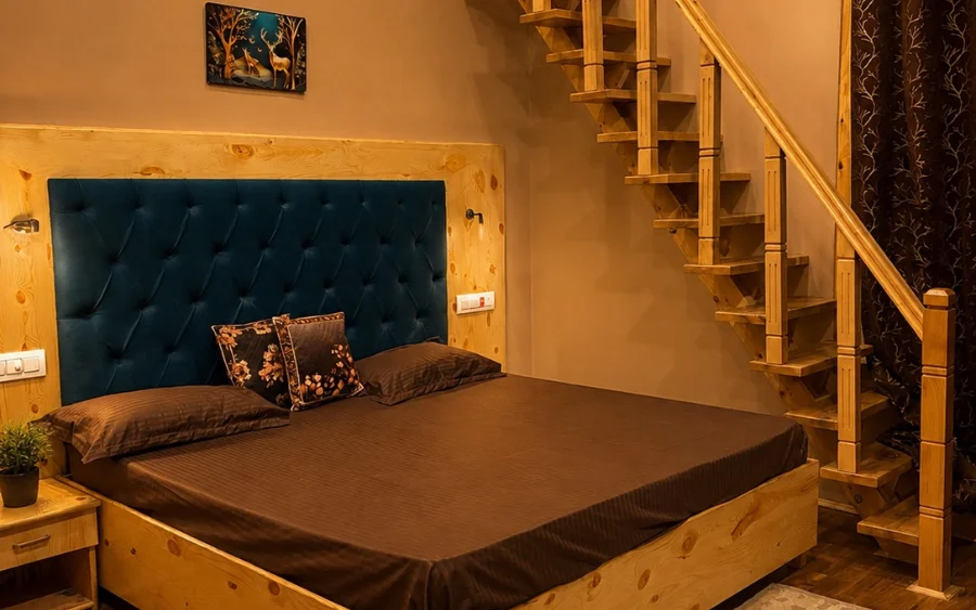 Pinewood Loft Suite